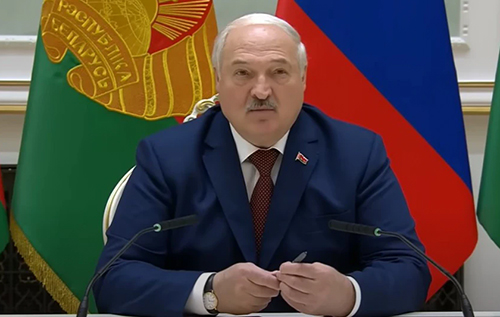 Лукашенко привітав українців із Днем Незалежності та побажав "миру й процвітання"